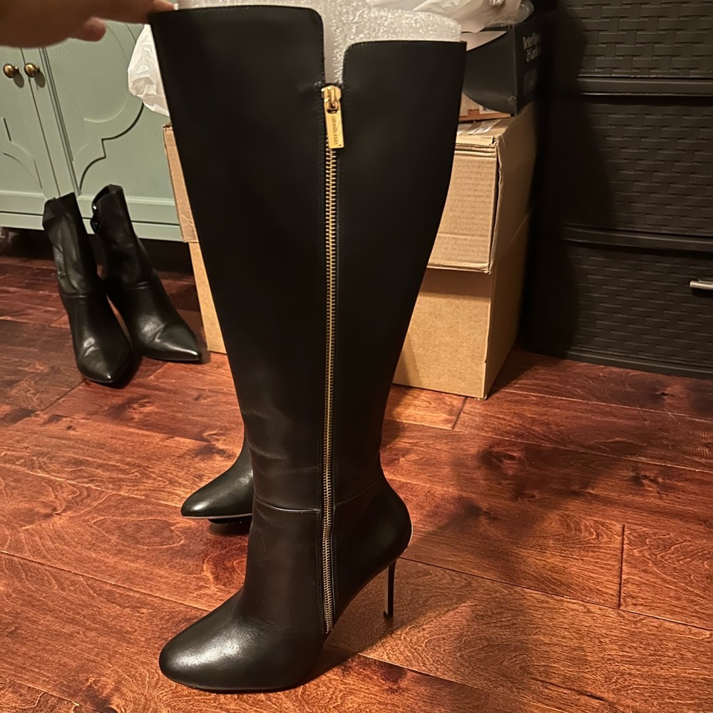 Michael Kors Stiletto Boots Size 9